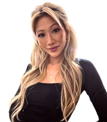 Victoria, Licensed Esthetician